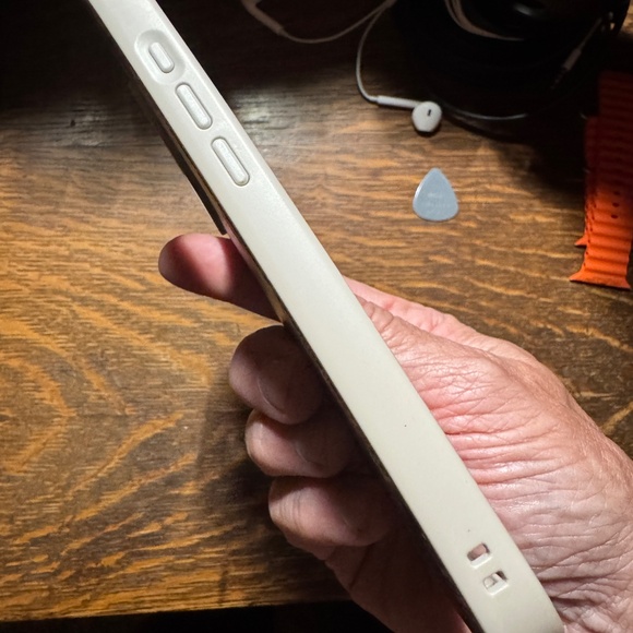 Rhinoshield iPhone 15 Pro Max Solidsuit Phone case - Lei Melendres art - Picture 5 of 6